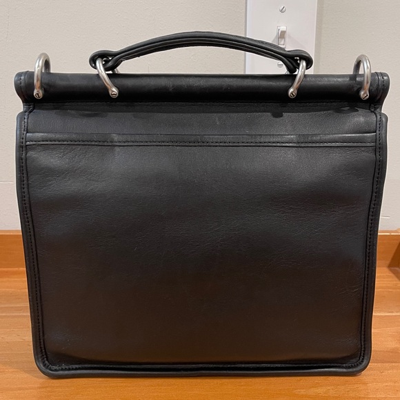 COACH VINTAGE WILLIS BAG No 9927 - Picture 3 of 15